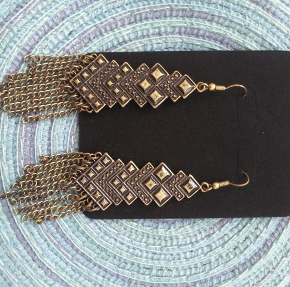 Modern boho earrings - Picture 1 of 4